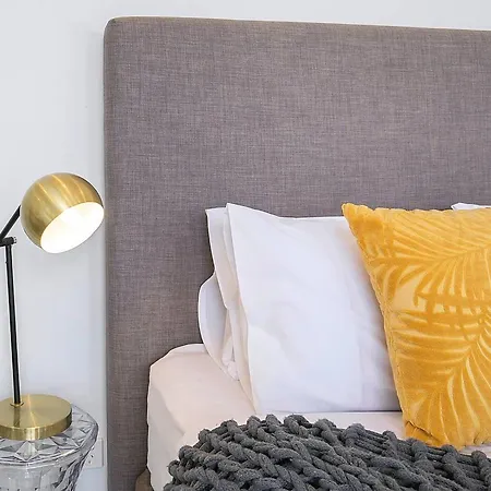 Apartment 'brightly Boutique' A Cbd Resort-style Escape *