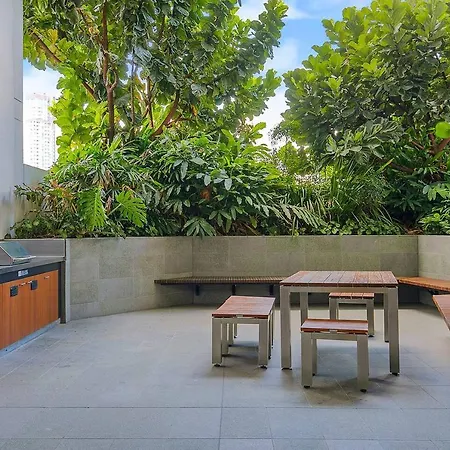 Soaring Skyline On Southside At Resort-style * Brisbane
