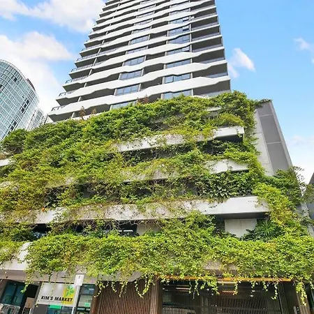 Of Town - A Refined Lifestyle Destination Apartment