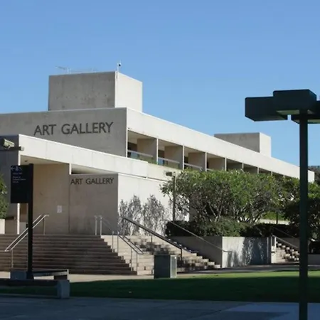 Holiday home The Sun Catcher - A Trendy South Townhouse *