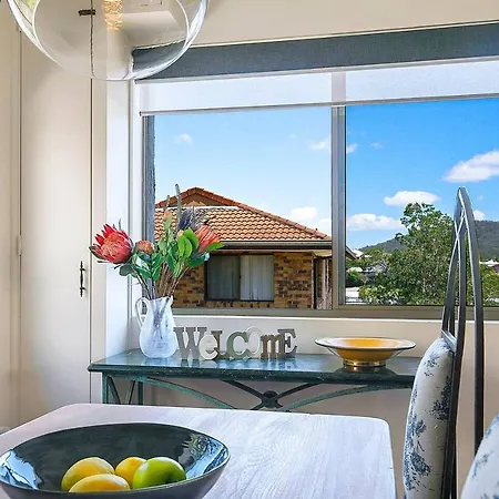 Tropical Dreaming In The Heart Of Indooroopilly *