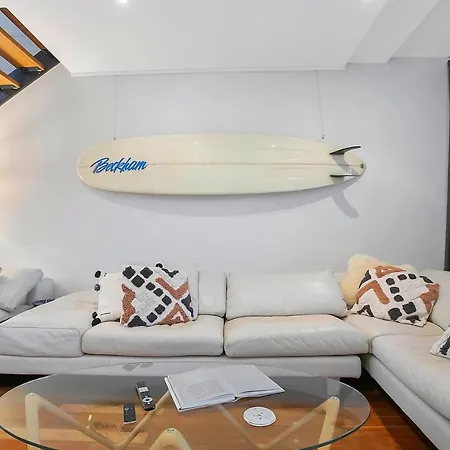 The Sun Catcher - A Trendy South Townhouse
