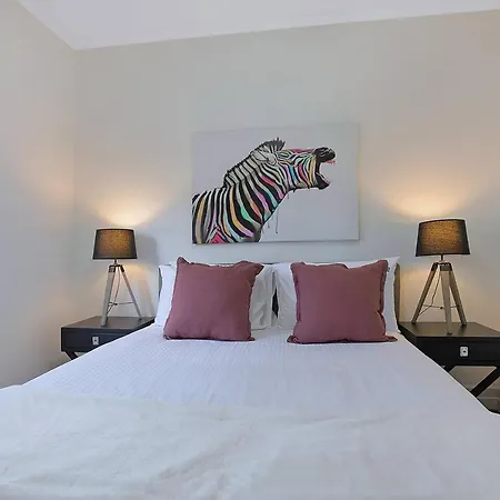 Nundah's Lush Haven - Serene Family Townhouse Escape Holiday home
