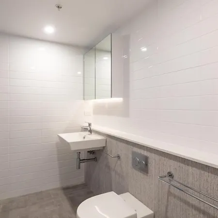 Linton * Brisbane
