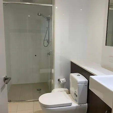 Cbd Studio, Balcony, Pool, Gym, Sauna Apartment *