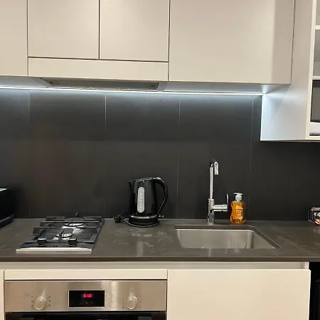 Apartment 1bed In South Brisbane