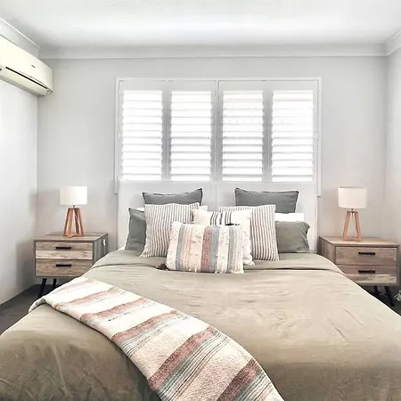 New! Long Welcome. 2 Bedroom Boutique * Brisbane