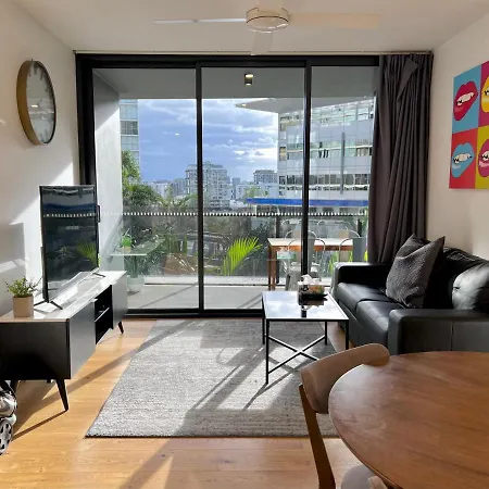 Two Bedroom In South Brisbane