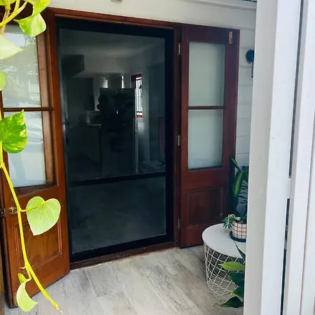 Bardon Beauty Spacious Ground Floor Apartment
