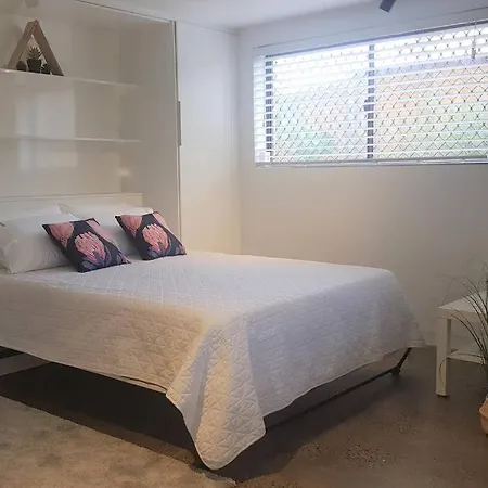 Apartment Cute & Comfy~close To Rbh,qut,vic Park,qld Ballet *