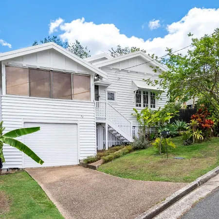 Toowong - Stunning Sweet 3br Family House Brisbane