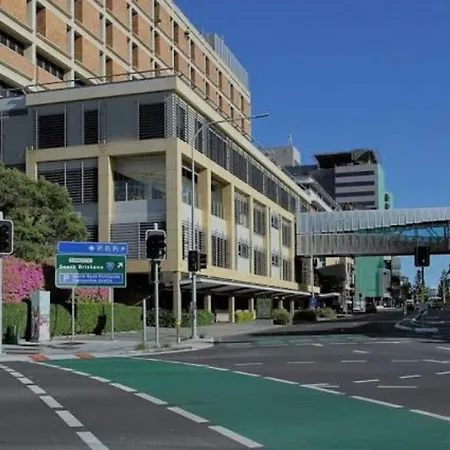Heritage 5br - Minutes Walk To Cbd&south Bank, 3 Parking Brisbane