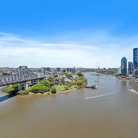 1 Bedroom 1 Carpark W Stunning View Brisbane