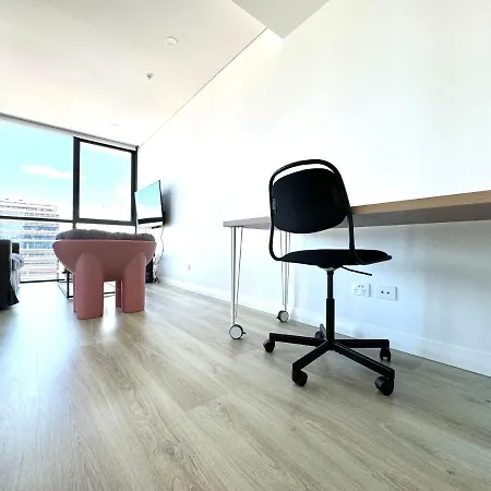 Stylish Valley Living With Rooftop Amenities