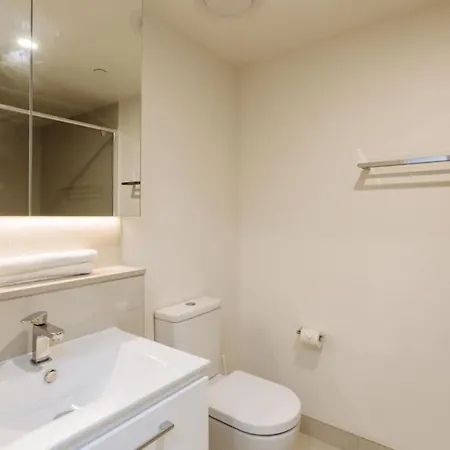 Apartment Modern 2br In The Heart Of South Brisbane