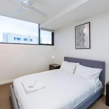 Modern 2br In The Heart Of South