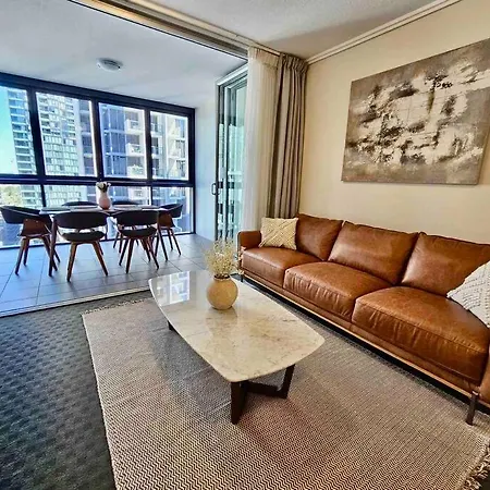 Apartment Luxury Center King Bed And Study Brisbane