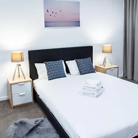 Ideal Cozy 1br For Your Urban Escape In Gabba Apartment