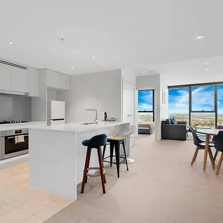 High Level Riverview 1b1b In Centre Of Cbd Apartment *