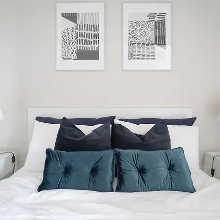Stunning 1bd Haven With Panoramic Views Brisbane