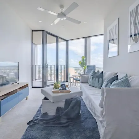 Apartment Stunning 1bd Haven With Panoramic Views *