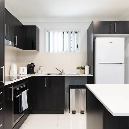 Gst Credits! Ac! Shops! Parking! Espresso! 531F1 Apartment *