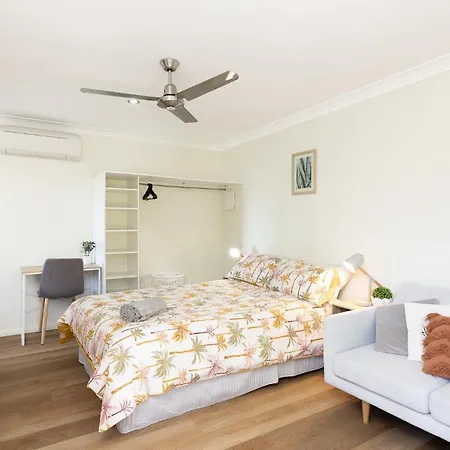 Aircon! Espresso! Train! Restaurants! 4144D1 Apartment Brisbane