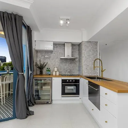 Spacious 2br- Centre Of Brissy! Brisbane