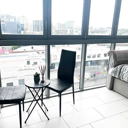 Apartment Bowen Hills Convenience - Doorstep To Rna/rbwh *