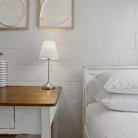 Inner Living In Quiet Location Brisbane