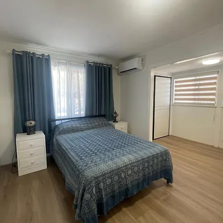 Easy Way Living Ashgrove * Brisbane