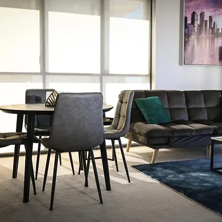 River View In With Parking * Brisbane