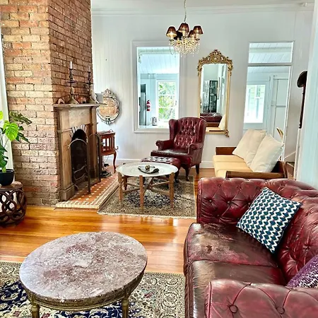 Charming Heritage House In The Heart Of The Holiday home *