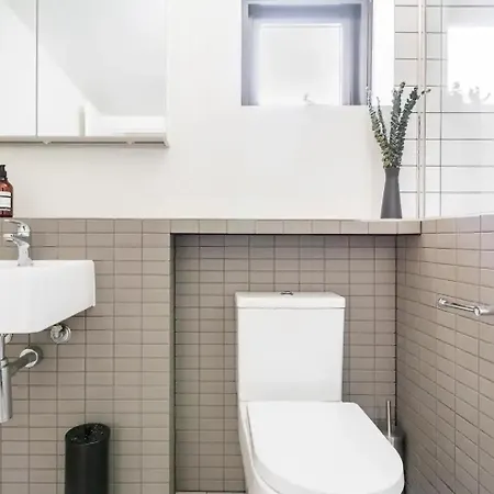 Cbd Stylish 1bed1bath Modern W Parking M4 *