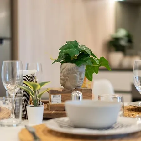 Chic Brand-new Near South & Cbd With Pool + * Brisbane