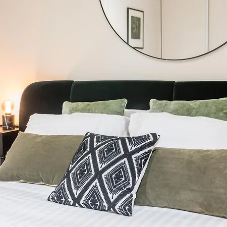 Hotel Beautiful Modern In Heart Of New Farm