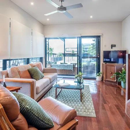 Beautiful Modern In Heart Of New Farm Hotel