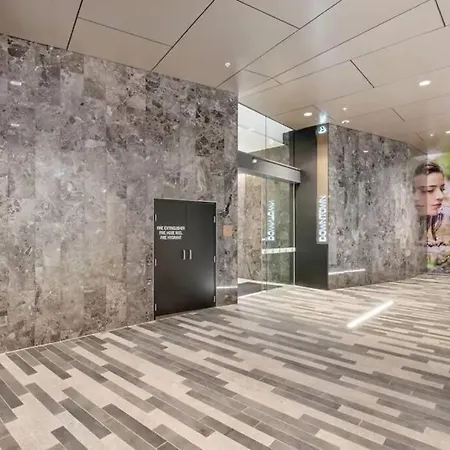 Cbd - Entire Apt 2b1b W Pool And Gym