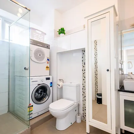 & Story Bridge View 2 Bedrooms Unit W Parking *