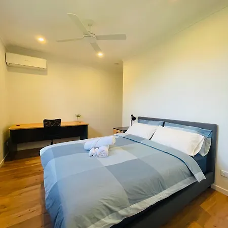 Modern Private 1,2 Close To Qeii & Grifith Uni Guest house Brisbane