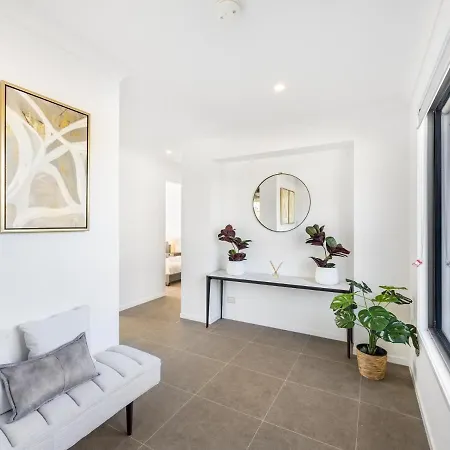 2024 Brand-new 5br Comfort House In Sunnybankhills