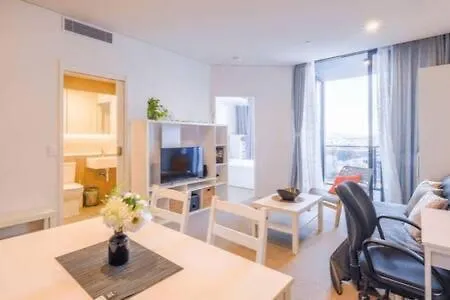 Apartment 15th Floor Modern Apt W Gym & Wifi 1km From Cbd Brisbane