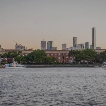 Prime Location: Just Steps Away From Oxford Street Apartment Brisbane