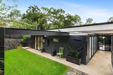 Holiday home Calm Springs In Brisbane-large Family Home-pool *