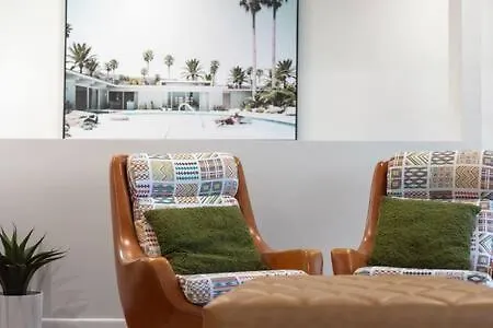 Calm Springs In Brisbane-large Family Home-pool Holiday home Brisbane