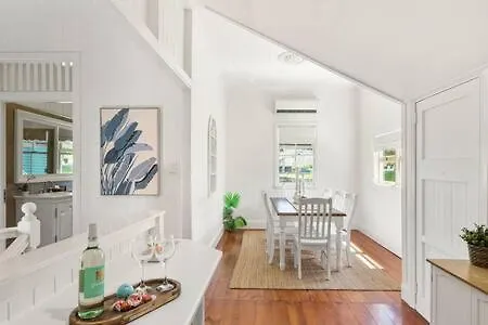 Pet-friendly Haven: Fast Wi-fi & Netflix Holiday home *