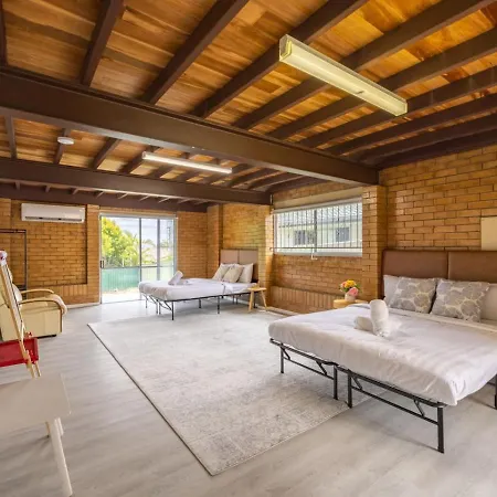 Convenient Comfort 4br Near Malls And Transport * Brisbane