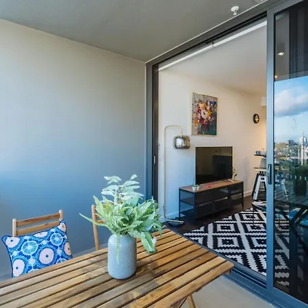 Location 2bd W Spectacular Views Apartment Brisbane