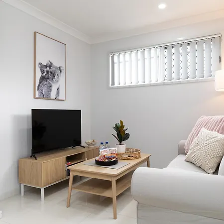 Next To A Disk Golf Course! Shops! Aircon! 139f1 Apartment