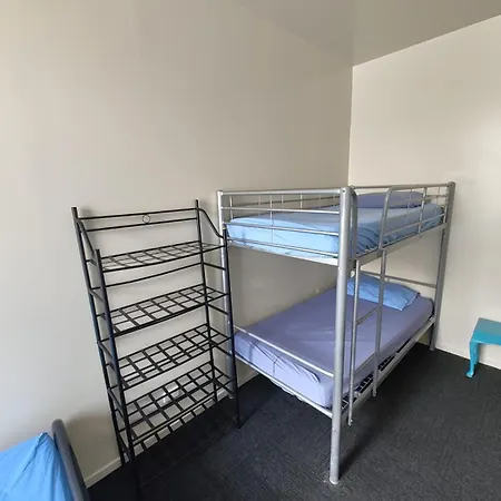 Backpackers Hq * Brisbane